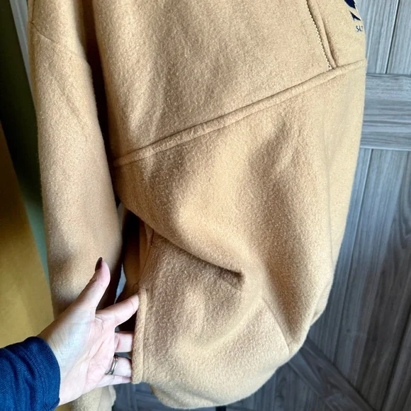 Men's Tan Colored San Francisco Pullover - Picture 3 of 6